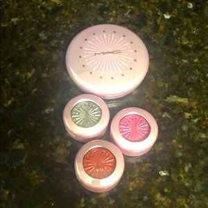 Mac Xtra Dimension Frosted Collection
